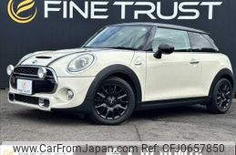 mini mini-others 2015 -BMW--BMW Mini DBA-XM20--WMWXM720102A76971---BMW--BMW Mini DBA-XM20--WMWXM720102A76971-