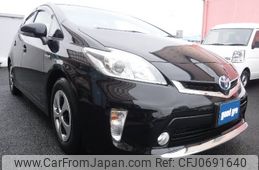 toyota prius 2014 -TOYOTA--Prius ZVW30--5729759---TOYOTA--Prius ZVW30--5729759-