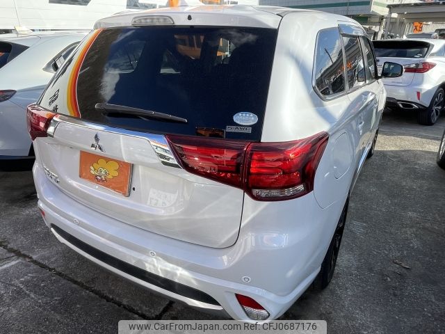 mitsubishi outlander-phev 2018 -MITSUBISHI--Outlander PHEV DLA-GG2W--GG2W-0405832---MITSUBISHI--Outlander PHEV DLA-GG2W--GG2W-0405832- image 2