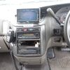 nissan elgrand 2016 25631402 image 22