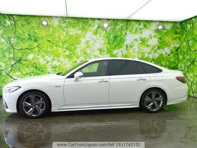 toyota crown-hybrid 2018 CFJ1742152 image 2