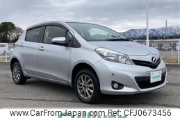 toyota vitz 2014 -TOYOTA--Vitz DBA-NSP135--NSP135-2037671---TOYOTA--Vitz DBA-NSP135--NSP135-2037671-