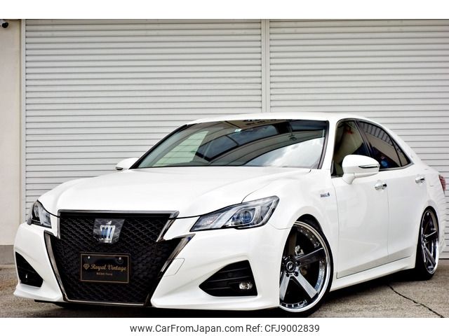 toyota crown 2018 CFJ9002839 image 1