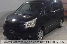 toyota noah 2008 CFJ1807655