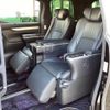 toyota vellfire 2018 -TOYOTA--Vellfire GGH30W--0024040---TOYOTA--Vellfire GGH30W--0024040- image 11