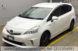 toyota prius-α 2014 CFJ1354991
