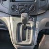 mitsubishi delica-van 2017 CFJ1856460 image 22