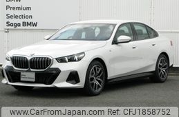 bmw 5-series 2024 CFJ1858752