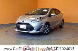 toyota aqua 2019 CFJ1024015