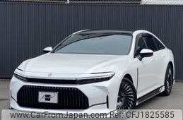 toyota crown 2024 CFJ1825585