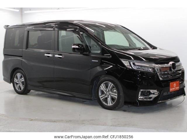 honda stepwagon 2018 CFJ1850256 image 2