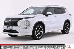 mitsubishi outlander-phev 2023 CFJ1867602