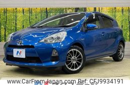 toyota aqua 2013 -TOYOTA--AQUA DAA-NHP10--NHP10-2209556---TOYOTA--AQUA DAA-NHP10--NHP10-2209556-