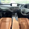 lexus ux 2019 CFJ1727612 image 2