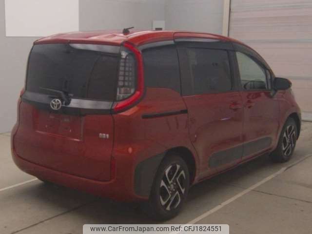 toyota sienta 2022 CFJ1824551 image 2