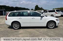 volvo v50 2010 CFJ1600470