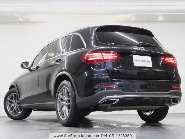 mercedes-benz glc-class 2016 quick_quick_253946C_WDC2539462F049694 image 2