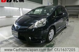honda fit-shuttle 2013 CFJ1637205