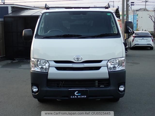 toyota regiusace-van 2019 GOO_JP_700072025530241126003 image 2