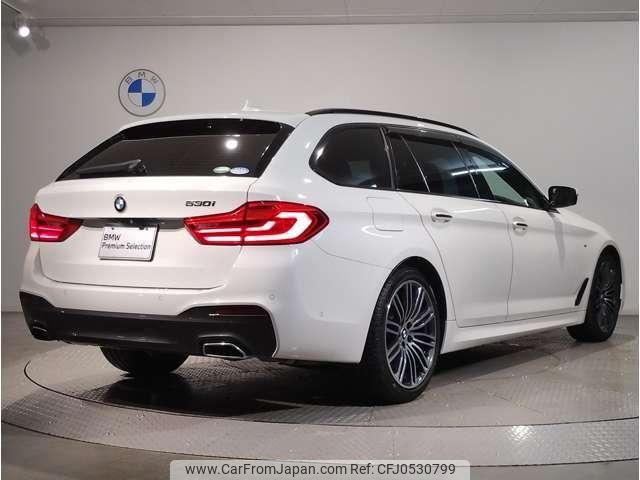 bmw 5-series 2017 quick_quick_DBA-JL20_WBAJL32020G635705 image 2