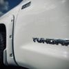 toyota tundra 2018 GOO_NET_EXCHANGE_0910023A30241102W001 image 13