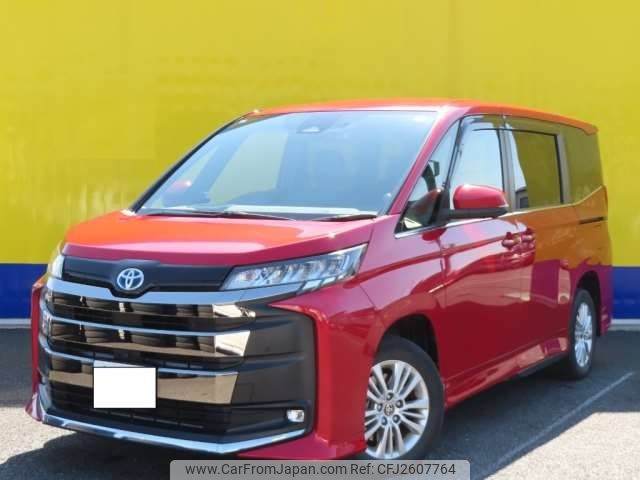2022 Toyota Noah 6AA-ZWR95W - Car Price $26,890