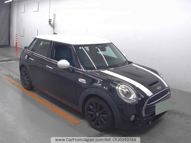 mini mini-others 2016 quick_quick_DBA-XS20_WMWXS720602E44566 image 1