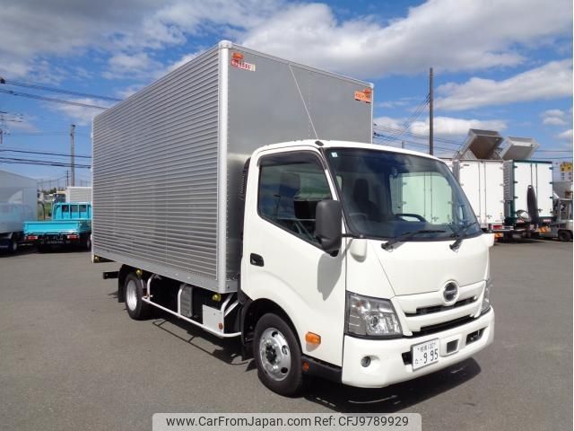 hino dutro 2023 CFJ9789929 image 1