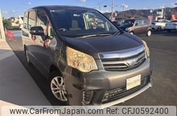 toyota noah 2010 -TOYOTA 【名変中 】--Noah ZRR70W--0329059---TOYOTA 【名変中 】--Noah ZRR70W--0329059-