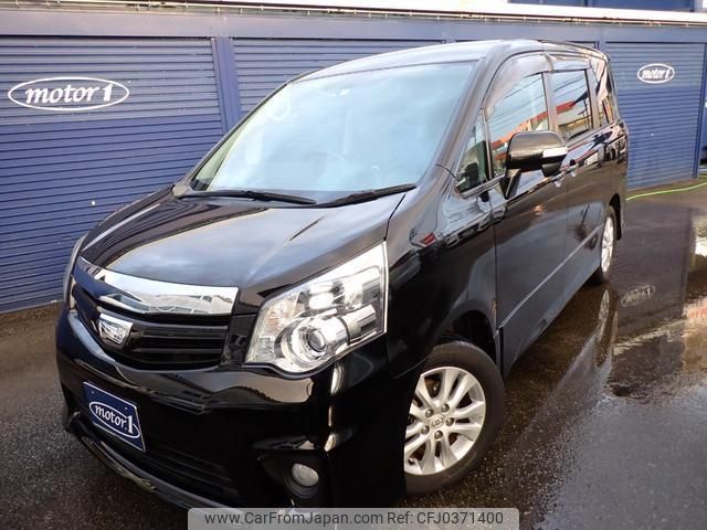 toyota noah 2010 -TOYOTA--Noah ZRR70W--0341588---TOYOTA--Noah ZRR70W--0341588- image 1