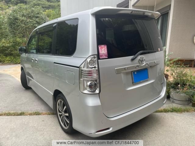 toyota voxy 2009 CFJ1844700 image 2