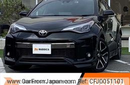 toyota c-hr 2023 -TOYOTA--C-HR 6AA-ZYX11--ZYX11-2062550---TOYOTA--C-HR 6AA-ZYX11--ZYX11-2062550-