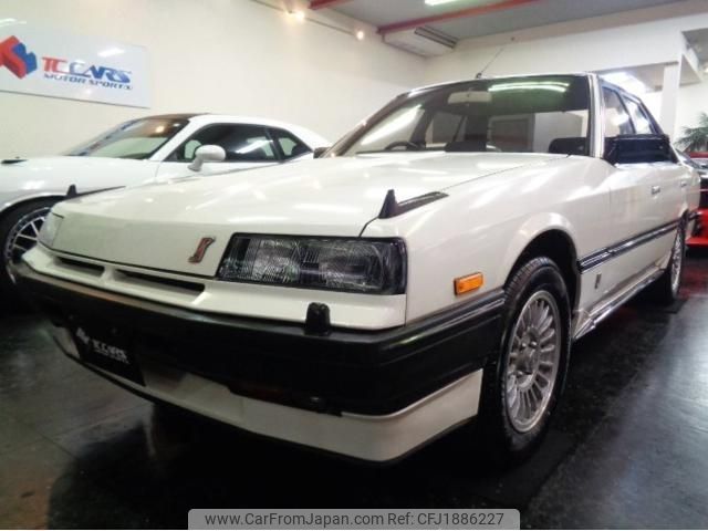 nissan skyline 1983 CFJ1886227 image 1