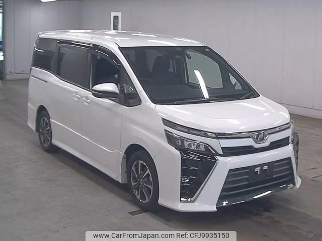 toyota voxy 2017 quick_quick_DBA-ZRR80W_0350752 image 1