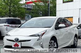 toyota prius 2017 -TOYOTA--Prius DAA-ZVW51--ZVW51-8039942---TOYOTA--Prius DAA-ZVW51--ZVW51-8039942-