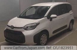 toyota sienta 2022 CFJ1823951