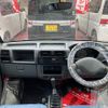mitsubishi minicab-truck 2000 9851db851fd91d21a94a4a1872440e72 image 2