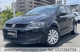 volkswagen polo 2011 -VOLKSWAGEN--VW Polo DBA-6RCBZ--WVWZZZ6RZCU015788---VOLKSWAGEN--VW Polo DBA-6RCBZ--WVWZZZ6RZCU015788-