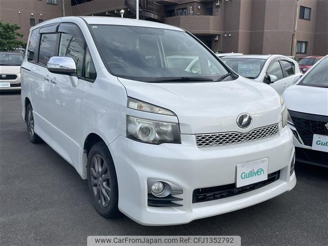 toyota voxy 2011 -TOYOTA--Voxy DBA-ZRR70W--ZRR70-0400093---TOYOTA--Voxy DBA-ZRR70W--ZRR70-0400093- image 1