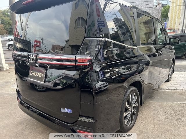 toyota voxy 2022 CFJ1804989 image 2