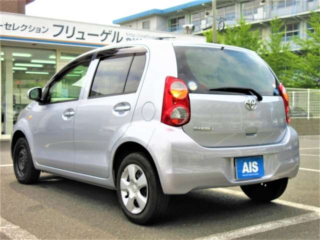 toyota passo 2012 NGC30-0021108 image 2