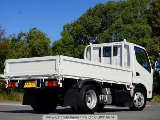 toyota toyoace 2019 -TOYOTA--Toyoace TKG-XZU675--XZU675-0011011---TOYOTA--Toyoace TKG-XZU675--XZU675-0011011- image 2