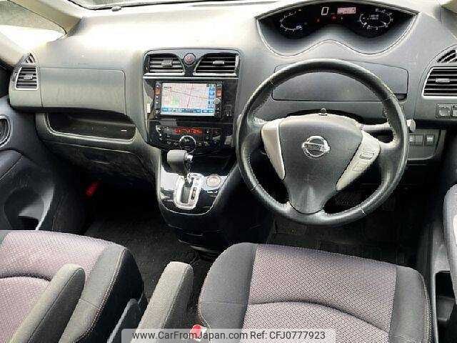 nissan serena 2012 504928-928094 image 1