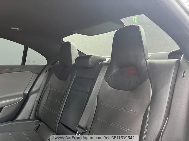 mercedes-benz cla-class 2019 CFJ1599542 image 2