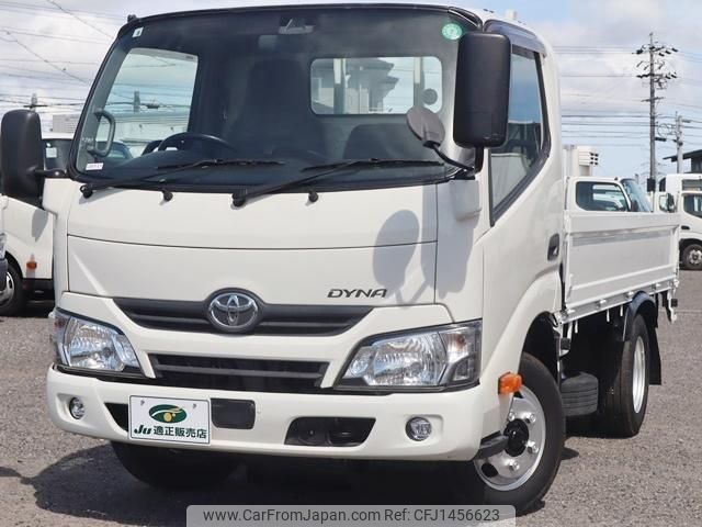 toyota dyna-truck 2017 GOO_NET_EXCHANGE_0207851A30250605W004 image 2