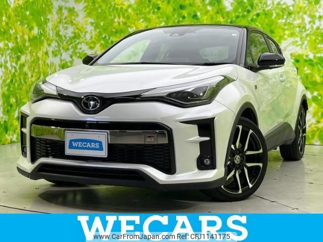 toyota c-hr 2022 quick_quick_6AA-ZYX11_ZYX11-2048504 image 1