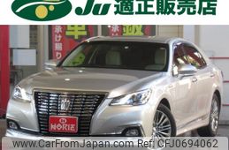 toyota crown 2016 -TOYOTA--Crown AWS210--6108052---TOYOTA--Crown AWS210--6108052-