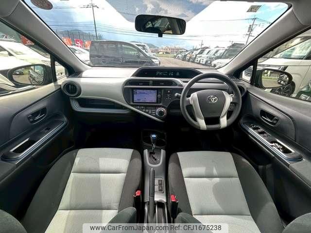 toyota aqua 2014 CFJ1675238 image 2