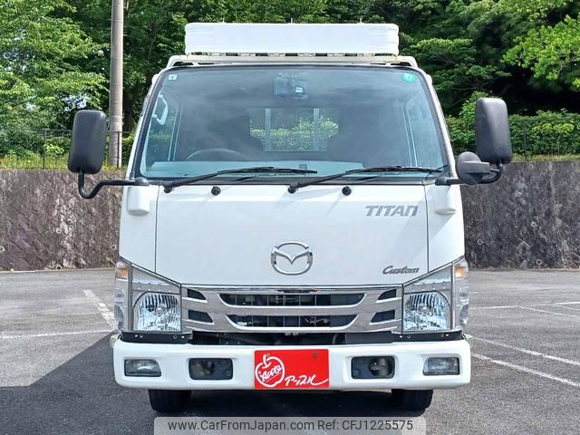 mazda titan 2017 CFJ1225575 image 2