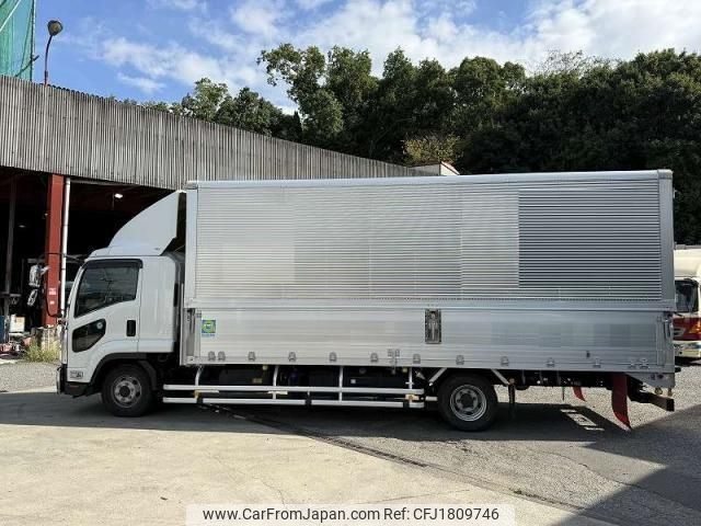 isuzu forward 2021 CFJ1809746 image 2